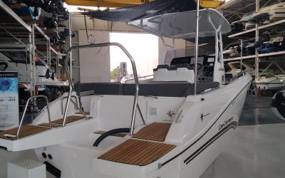 JEANNEAU CAP CAMARAT 7.5 CC SERIE 3