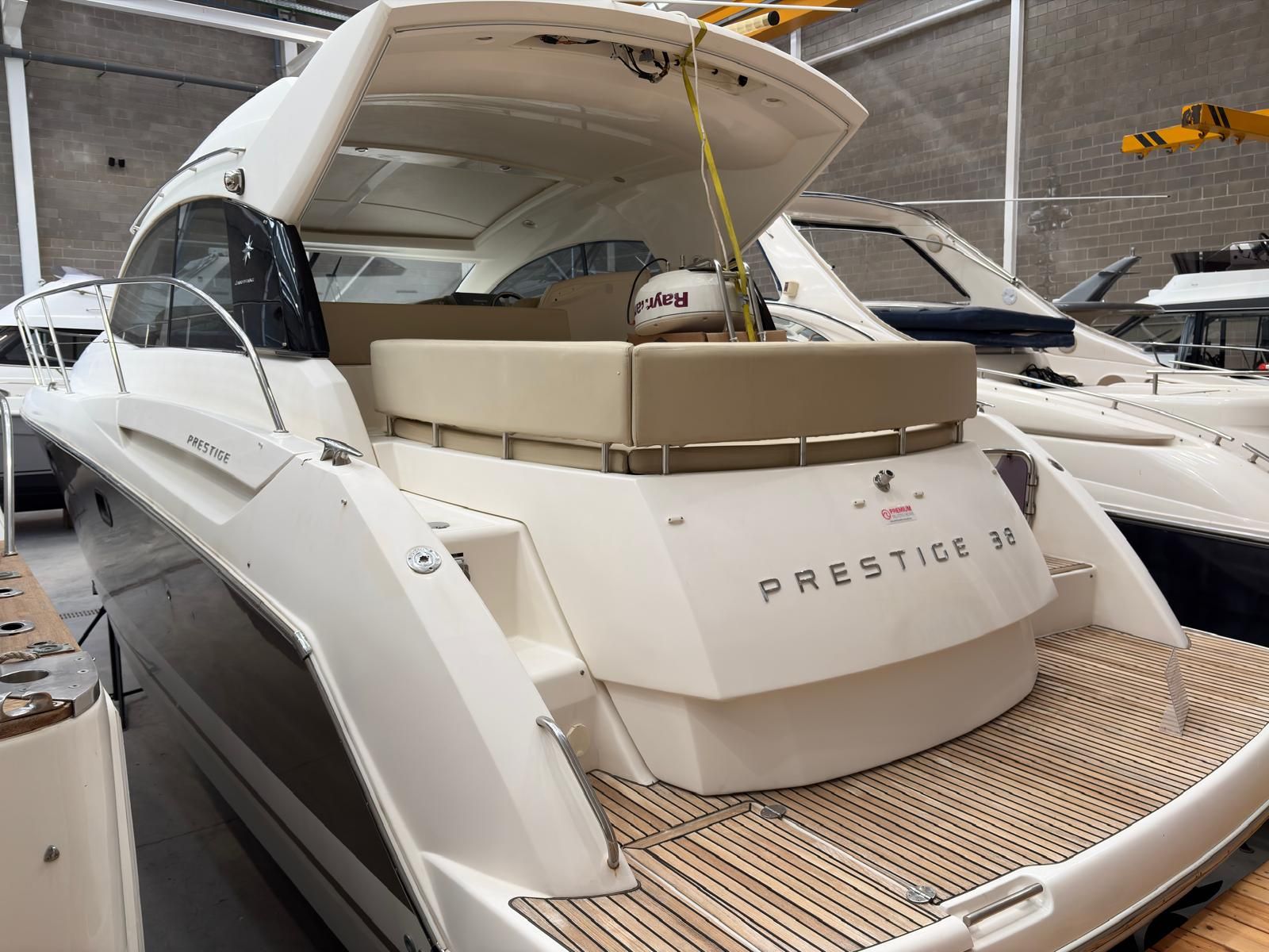 JEANNEAU PRESTIGE 38 S