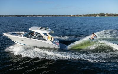 Regal LS9 Surf