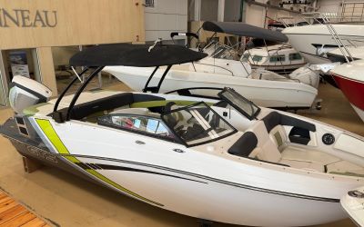 GLASTRON GTS 240