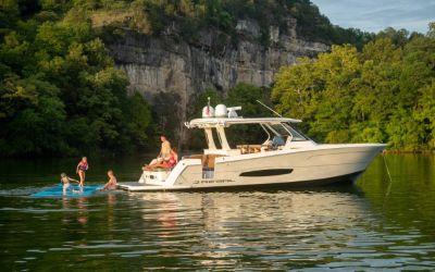 Regal 38 Surf