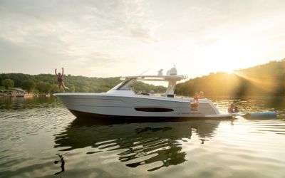 Regal 38 Surf