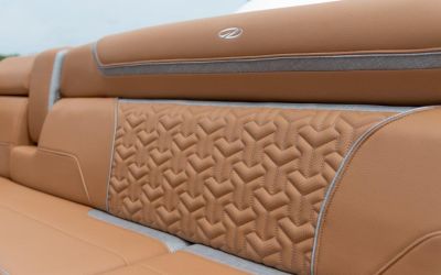 Regal 38 Surf