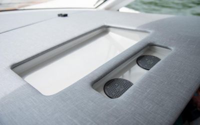 Regal 38 Surf
