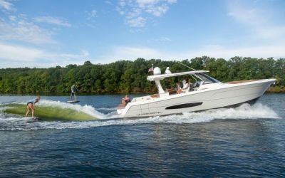 Regal 38 Surf