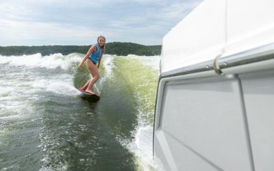 Regal 38 Surf