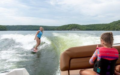 Regal 38 Surf
