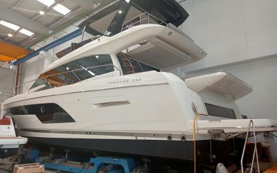 PRESTIGE 590 FLY