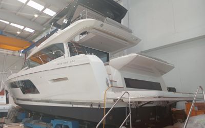 PRESTIGE 590 FLY