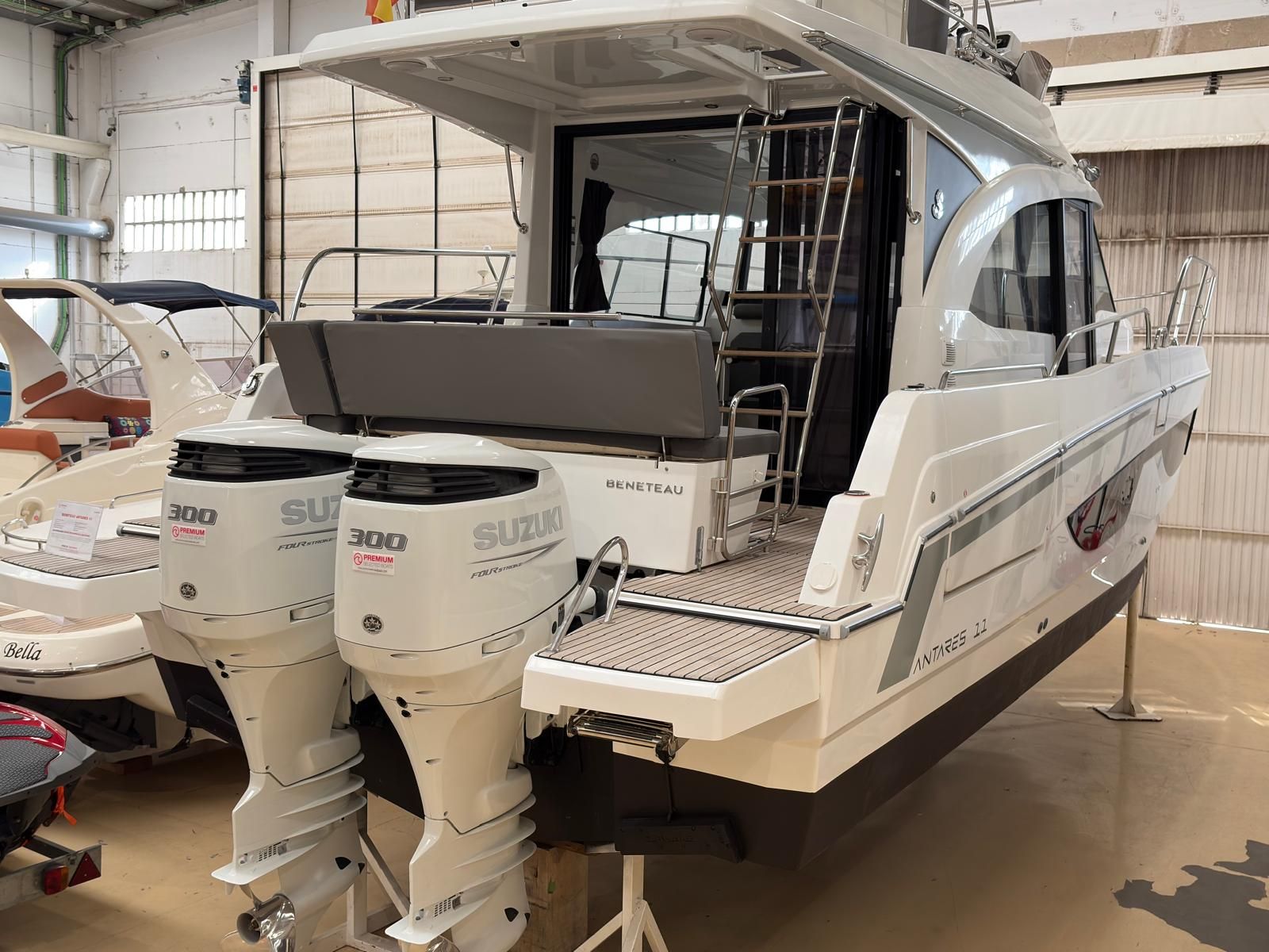 BENETEAU ANTARES 11