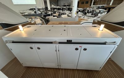 JEANNEAU DB 43