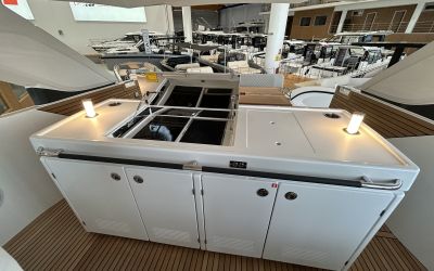JEANNEAU DB 43