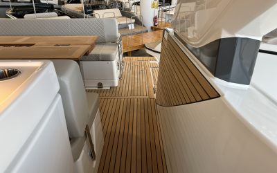 JEANNEAU DB 43