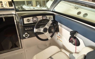 FOUR WINNS SUNDOWNER 265