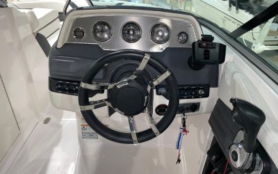 REGAL 24 FASDECK