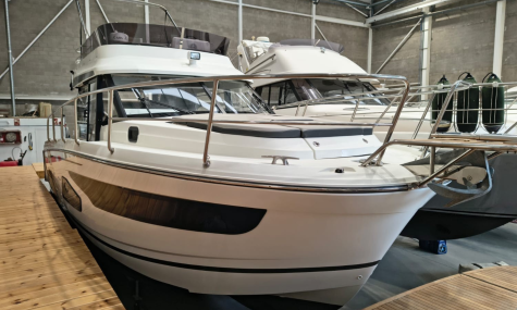 JEANNEAU MERRY FISHER 1095 FLY