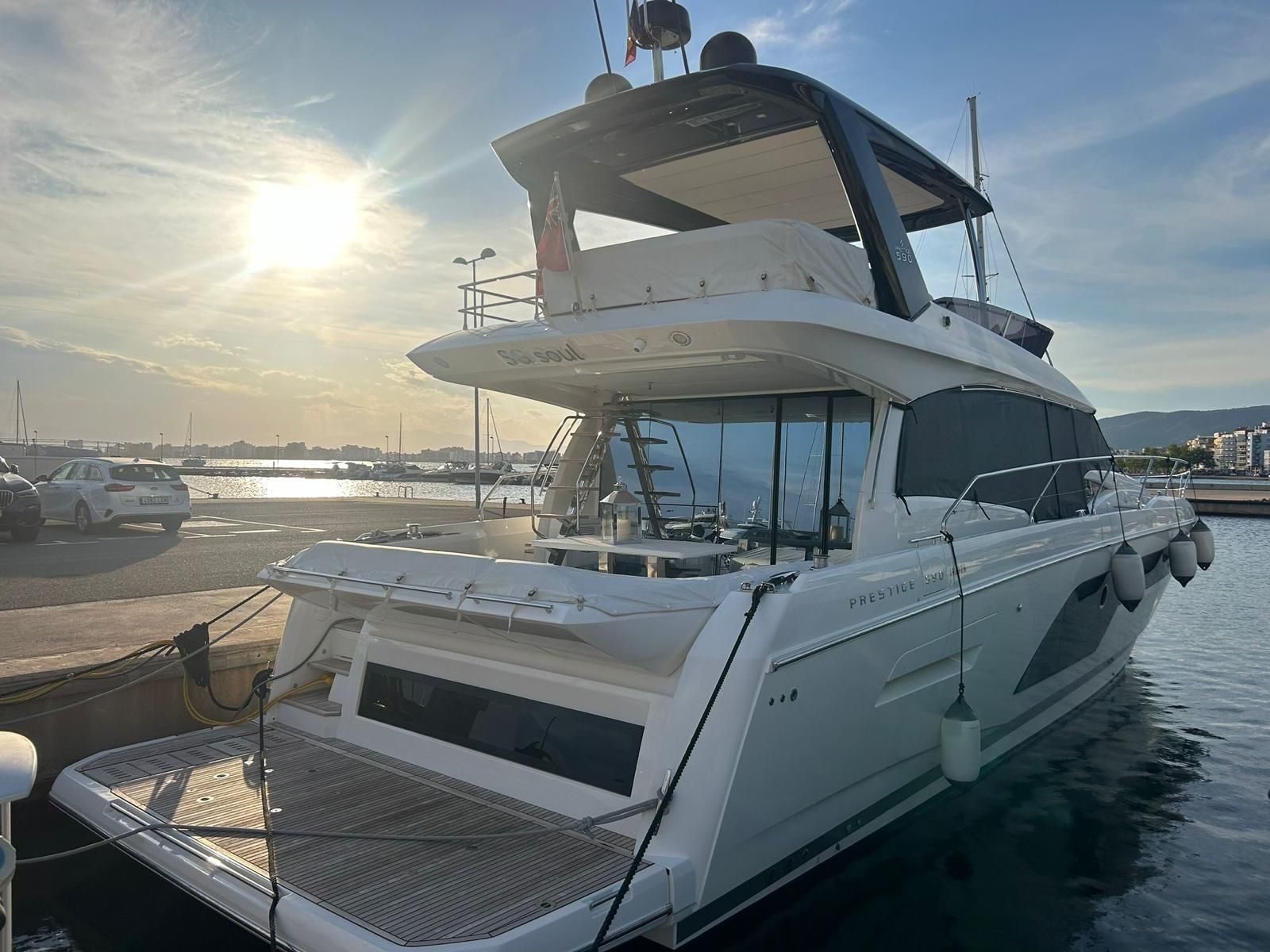 PRESTIGE 590 FLY