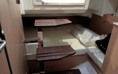 JEANNEAU CAP CAMARAT 9.0 WA SERIE 2