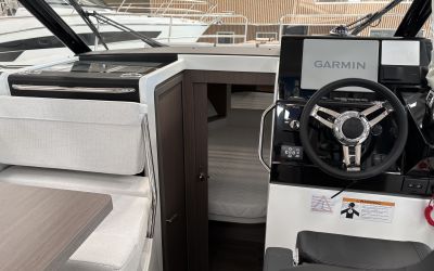 JEANNEAU MERRY FISHER 895 Serie 2