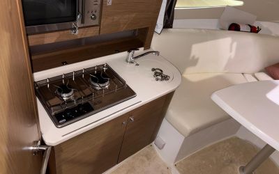 JEANNEAU LEADER 8