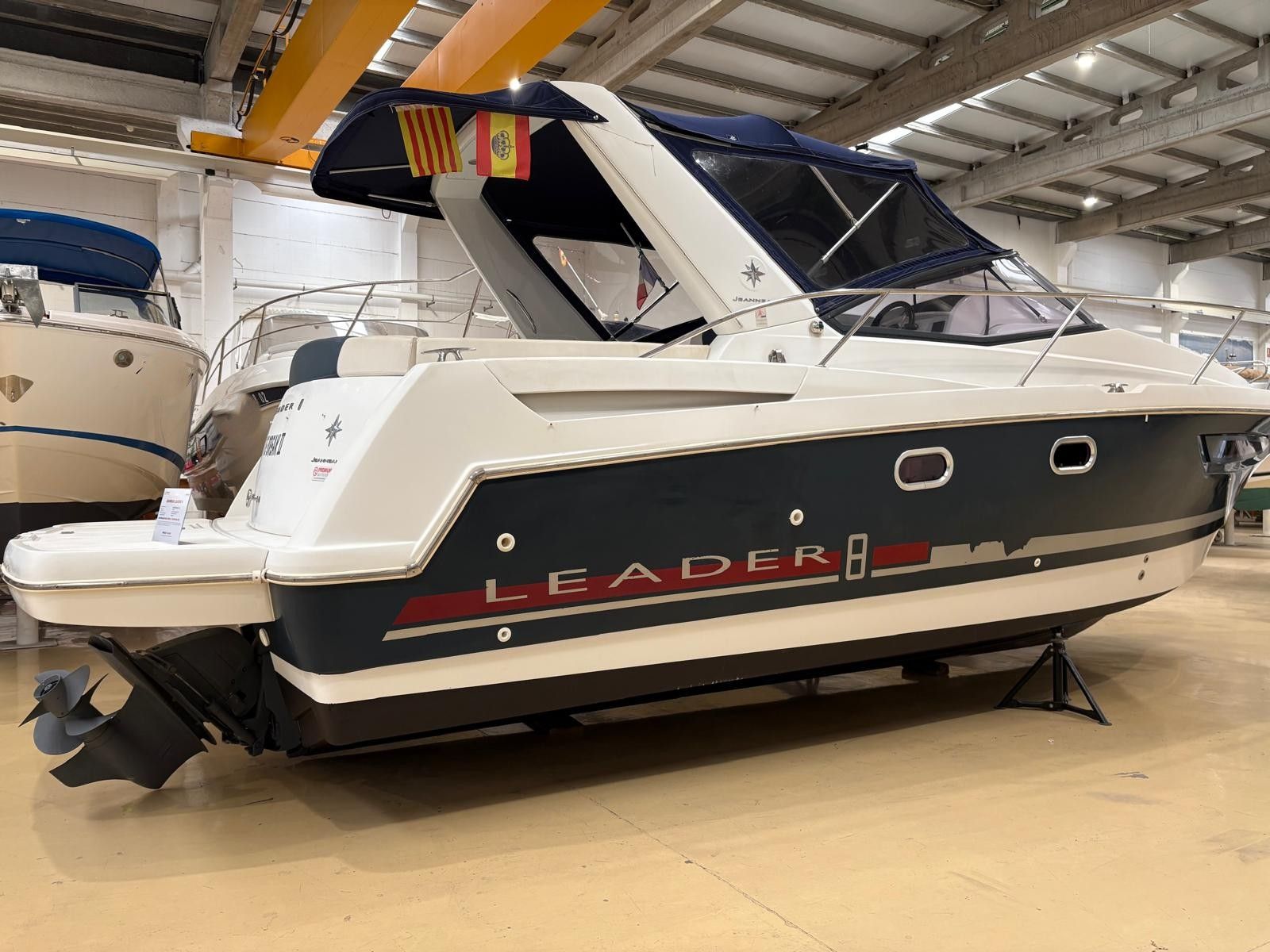 JEANNEAU LEADER 8