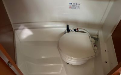 JEANNEAU MERRY FISHER 695