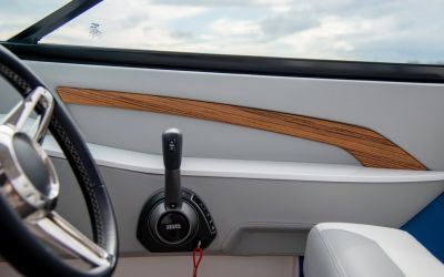 Regal LS9 Surf - Ultimate