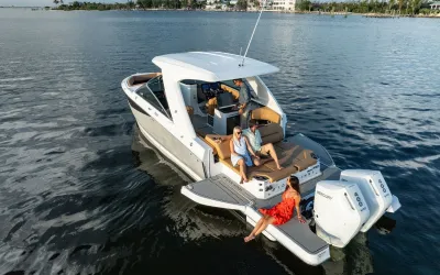 FOUR WINNS H 33