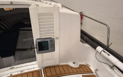 MENORQUIN 36 CABINADO