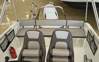 JEANNEAU CAP CAMARAT 5.5 CC