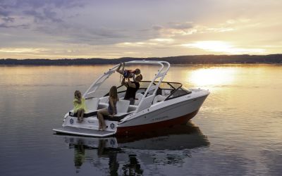 Regal LS2 Surf