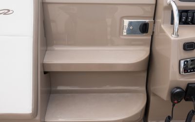 Regal 26 Express
