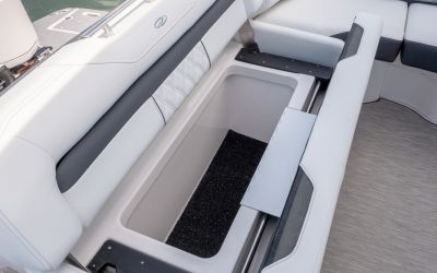 Regal 33 OBX
