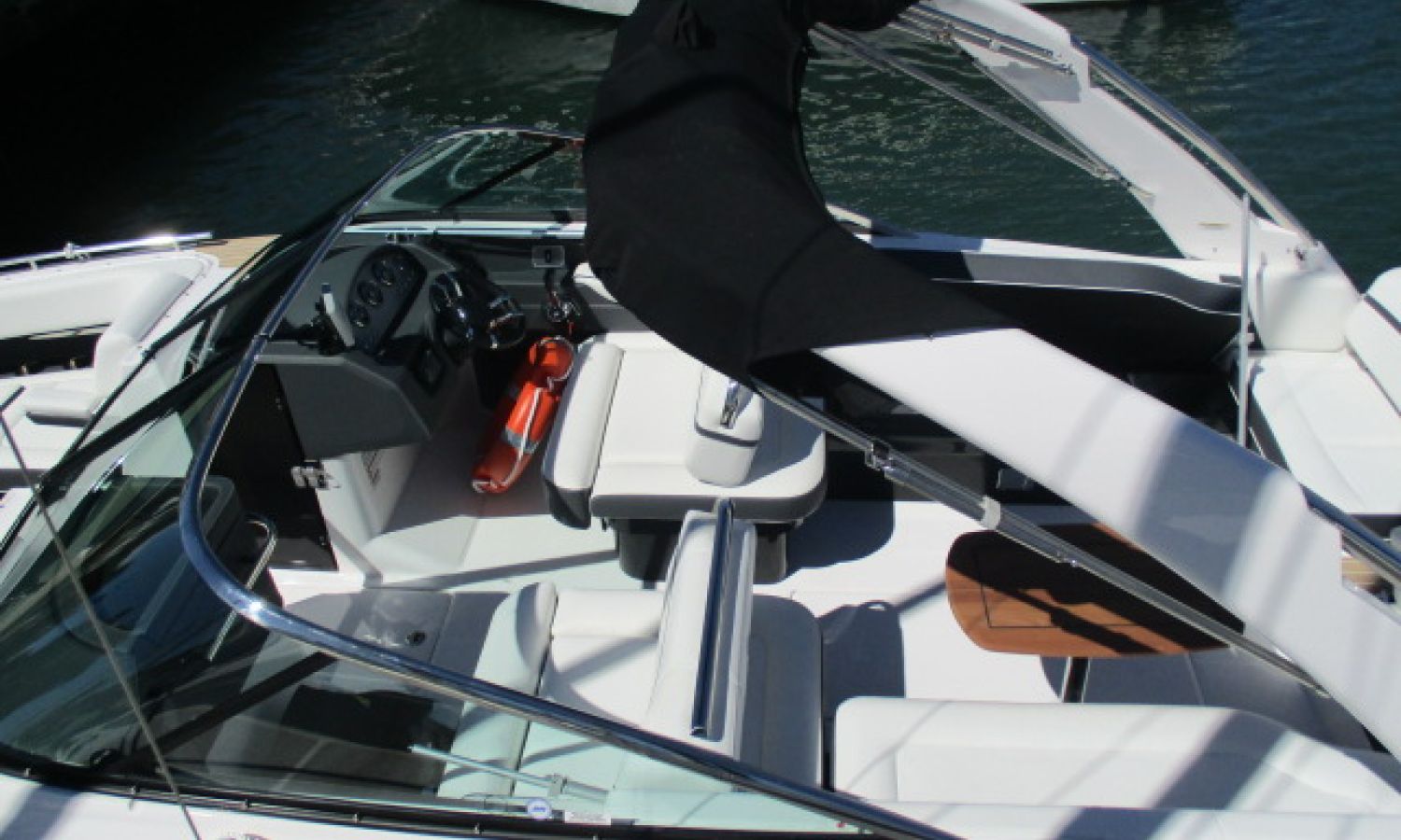 ¡ENTREGA DE UNA REGAL 2800 NUEVA EN PORT D'ARO!