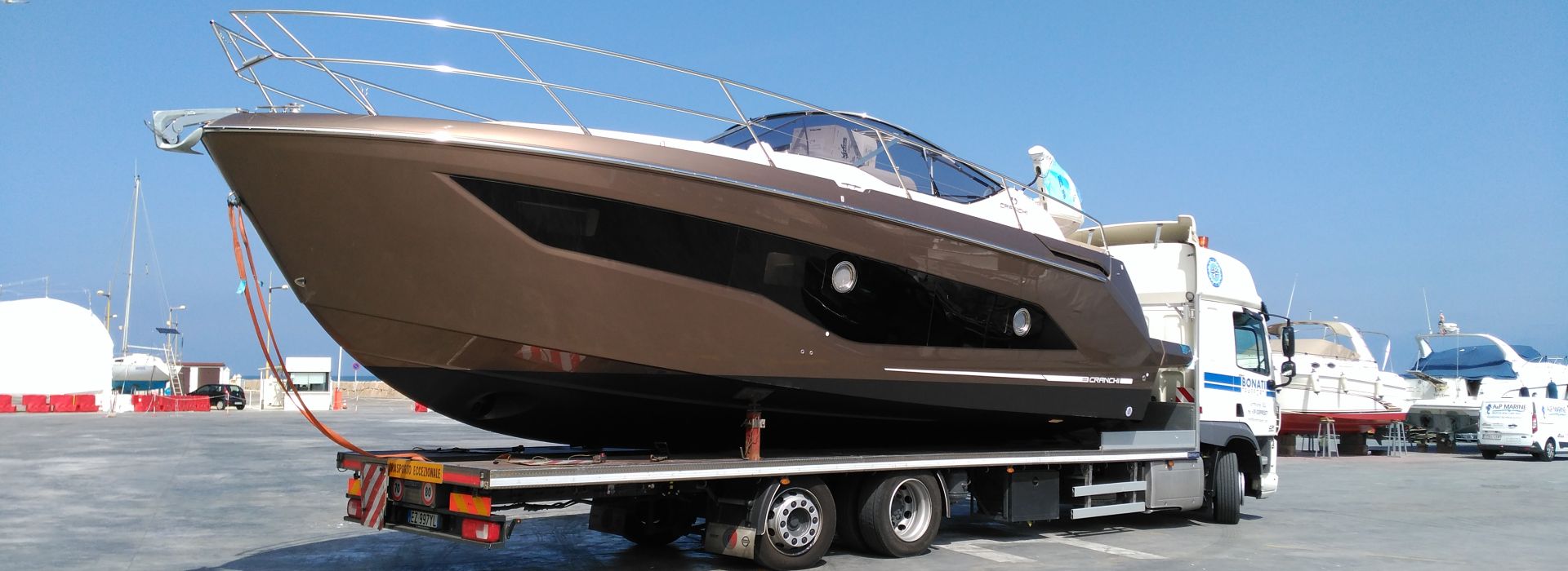 DELIVERY OF A NEW CRANCHI Z 35 IN DÉNIA!