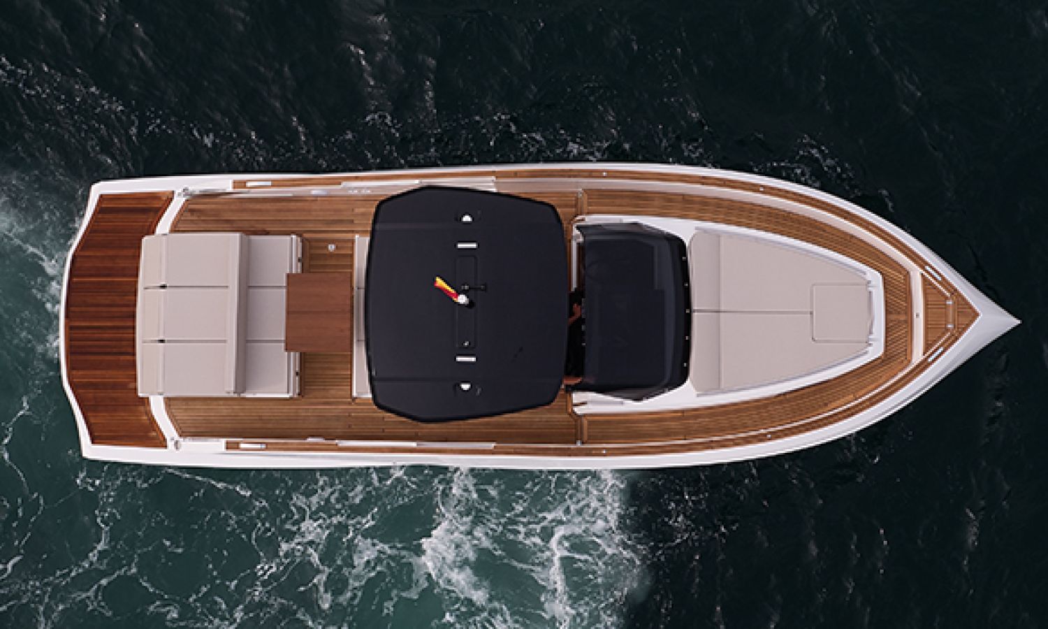 ¡DISTRIBUIDOR EXCLUSIVO DE LA NUEVA ASTONDOA 377 COUPE!