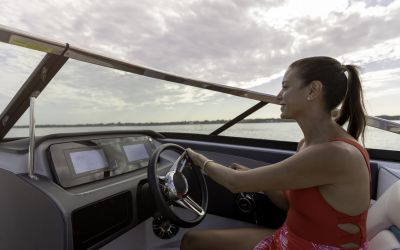 Regal LS4 Surf