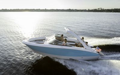 Regal LS4 Surf