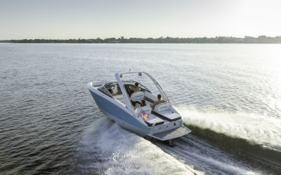 Regal LS4 Surf