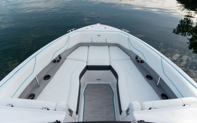 Regal LS4 Surf