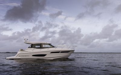 Regal 38 Grande Coupe