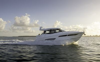 Regal 38 Grande Coupe