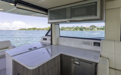 Regal 38 FXO