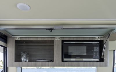 Regal 38 FXO