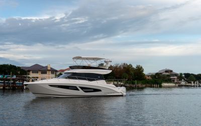 Regal 42 FXO