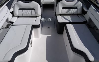 REGAL LX4