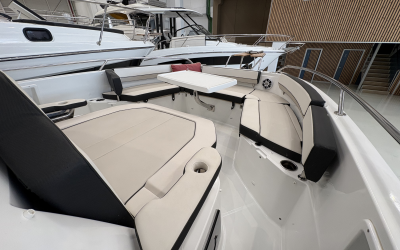 JEANNEAU CAP CAMARAT 10.5 CC