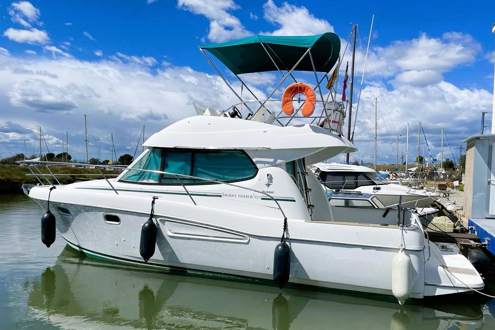 JEANNEAU MERRY FISHER 925 FLY